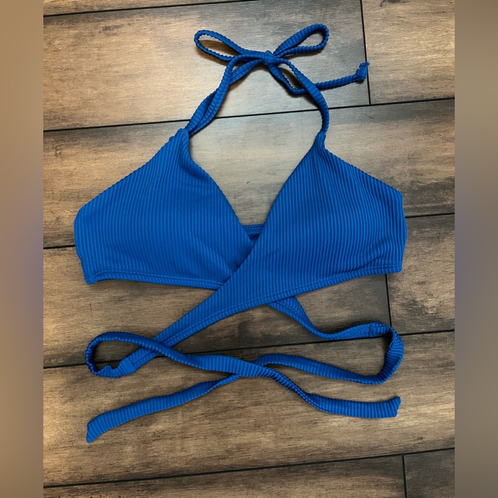 Blue hollister wrap bikini